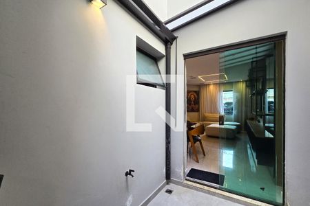 Jardim de inverno  de casa à venda com 3 quartos, 131m² em Nova Petrópolis, São Bernardo do Campo