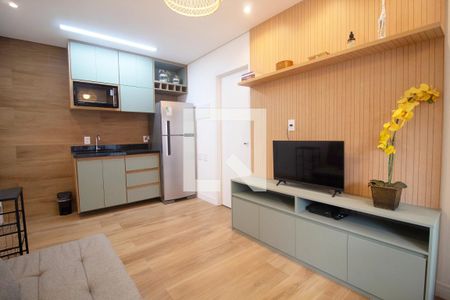Sala/Cozinha de apartamento para alugar com 1 quarto, 32m² em Vila Madalena, São Paulo