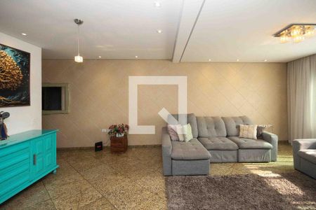 Sala de casa à venda com 3 quartos, 300m² em Parque São Lucas, São Paulo