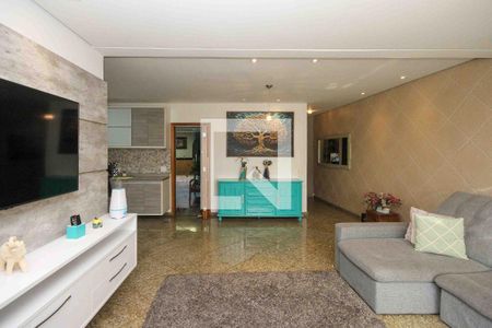 Sala de casa à venda com 3 quartos, 300m² em Parque São Lucas, São Paulo