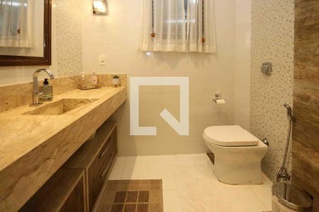 Lavabo de casa à venda com 3 quartos, 300m² em Parque São Lucas, São Paulo