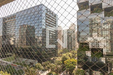 Sala de apartamento à venda com 2 quartos, 139m² em Chácara Itaim, São Paulo
