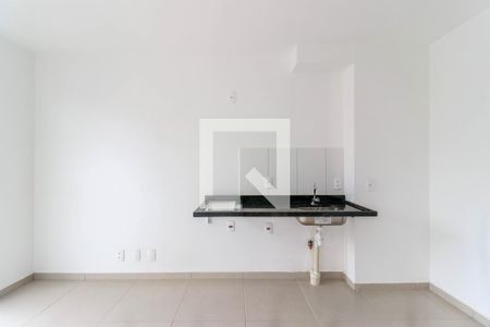 Sala/Cozinha de apartamento para alugar com 1 quarto, 28m² em Campo Belo, São Paulo