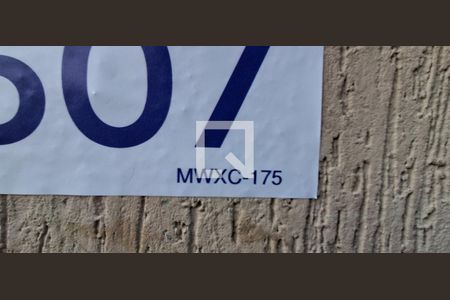 Código plaquinha MWXC-175 de casa à venda com 2 quartos, 69m² em Cerâmica, São Caetano do Sul