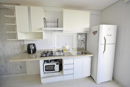 Sala/Cozinha de apartamento para alugar com 1 quarto, 40m² em Setor Central, Goiânia