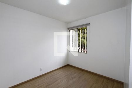Quarto 1 de apartamento para alugar com 3 quartos, 57m² em Padre Eustáquio, Belo Horizonte