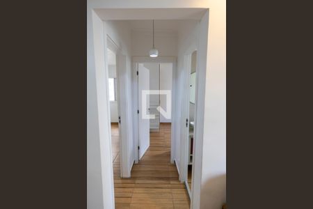Corredor de apartamento à venda com 2 quartos, 50m² em Centro, Barueri