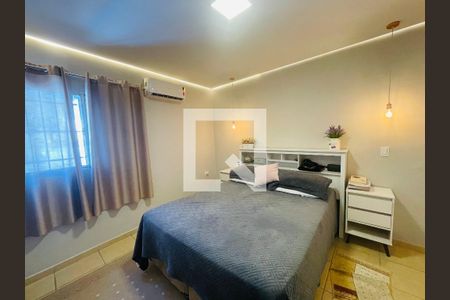 Quarto 1 de casa à venda com 4 quartos, 160m² em Vale dos Machados, Guarulhos