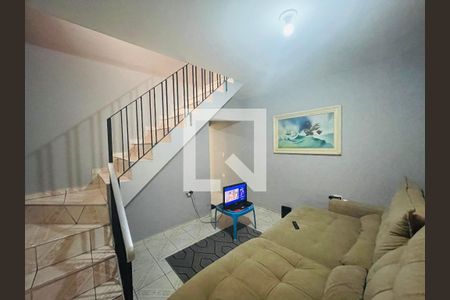 Sala 2 de casa à venda com 4 quartos, 160m² em Vale dos Machados, Guarulhos