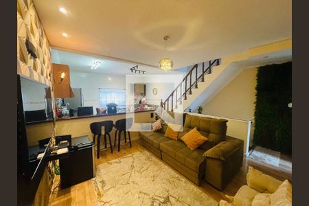 Sala 1 de casa à venda com 4 quartos, 160m² em Vale dos Machados, Guarulhos