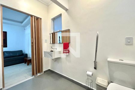 Banheiro Social de casa de condomínio à venda com 4 quartos, 200m² em Parque Jabaquara, São Paulo