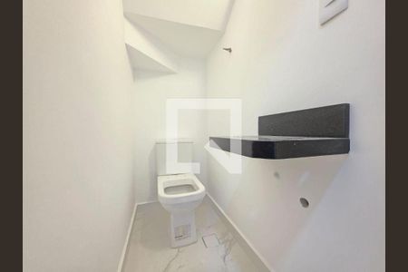 Casa à venda com 3 quartos, 128m² em Vila Ré, São Paulo