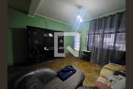 Casa à venda com 5 quartos, 190m² em Vila Paulistania, São Paulo