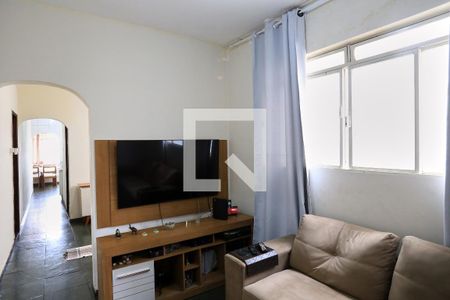 Sala 1 de casa à venda com 3 quartos, 248m² em Floresta, Belo Horizonte