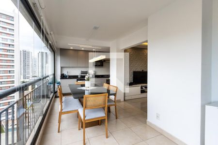 Apartamento à venda com 3 quartos, 93m² em Vila Anastácio, São Paulo