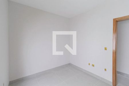 Quarto 1 de casa à venda com 3 quartos, 128m² em Nacional, Contagem