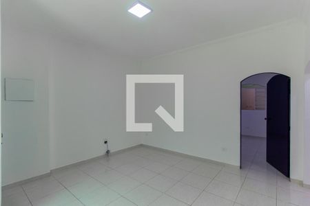 Sala 2 de casa à venda com 4 quartos, 400m² em Vila Ivone, São Paulo