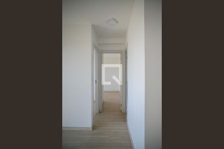 Corredor de apartamento para alugar com 2 quartos, 39m² em Jardim Imperador (zona Sul), São Paulo