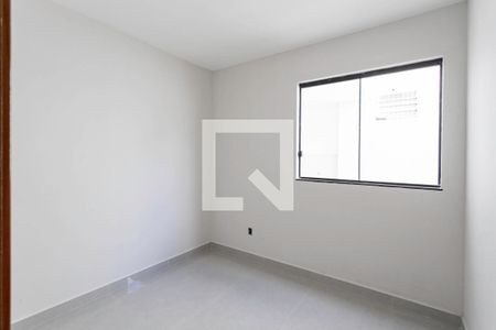 Quarto 1 de casa à venda com 3 quartos, 194m² em Nacional, Contagem