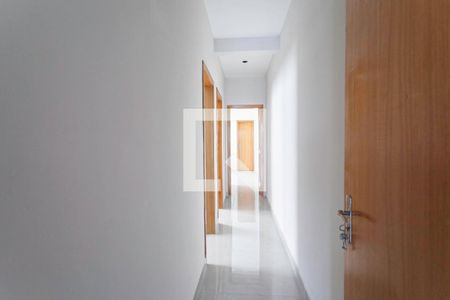 Corredor de casa à venda com 3 quartos, 130m² em Nacional, Contagem