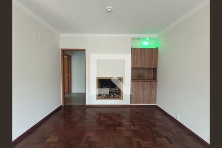 Casa para alugar com 8 quartos, 375m² em Vila Clementino, São Paulo