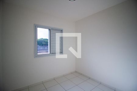 Quarto 2 de apartamento para alugar com 2 quartos, 42m² em Jardim Ipê, Sorocaba