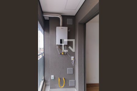 Varanda da Sala/Cozinha de apartamento para alugar com 1 quarto, 30m² em Quarta Parada, São Paulo