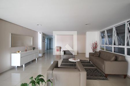 Hall de entrada de apartamento à venda com 2 quartos, 58m² em Vila Osasco, Osasco