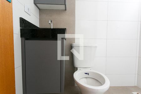 Banheiro de apartamento para alugar com 1 quarto, 29m² em Vila Esperança, São Paulo