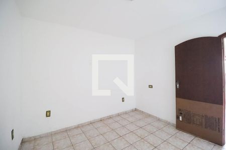 Sala/Quarto de casa para alugar com 1 quarto, 30m² em Jardim Virginia Bianca, São Paulo