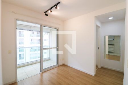 Sala/Cozinha de apartamento à venda com 1 quarto, 37m² em Vila Cruzeiro, São Paulo