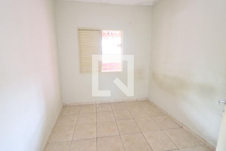 Quarto 1 de casa para alugar com 6 quartos, 275m² em Novo Osasco, Osasco