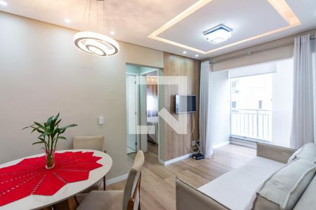 Sala de apartamento à venda com 2 quartos, 45m² em Padroeira, Osasco
