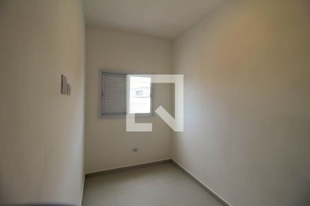 Quarto 1 de apartamento para alugar com 2 quartos, 50m² em Vila Ivone, São Paulo