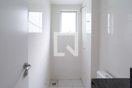 Banheiro Social de apartamento à venda com 2 quartos, 130m² em Arvoredo Ii, Contagem