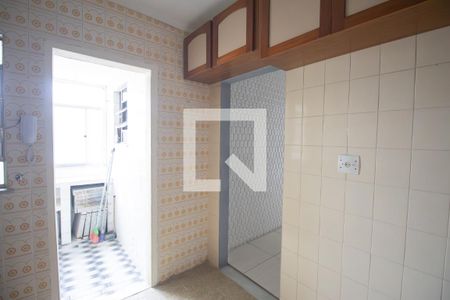 Cozinha de apartamento para alugar com 2 quartos, 80m² em Mutua, São Gonçalo