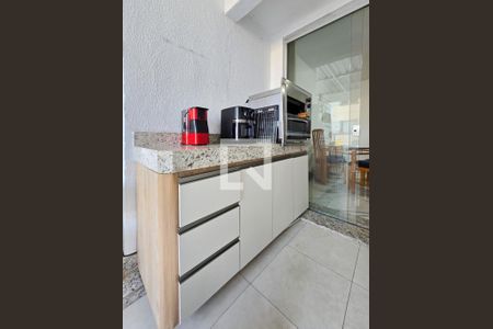 Cozinha de apartamento à venda com 3 quartos, 93m² em Castelo, Belo Horizonte