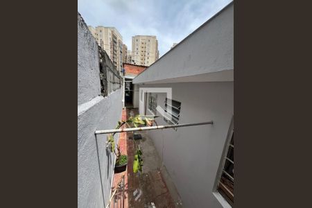 Casa à venda com 2 quartos, 125m² em Jardim Tupanci, Barueri