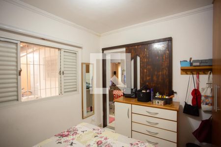 QUARTO 1 de casa à venda com 2 quartos, 180m² em Jardim Carlu, São Paulo