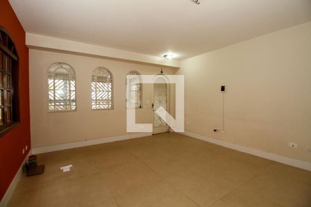 Sala de casa à venda com 4 quartos, 280m² em Alto de Pinheiros, São Paulo