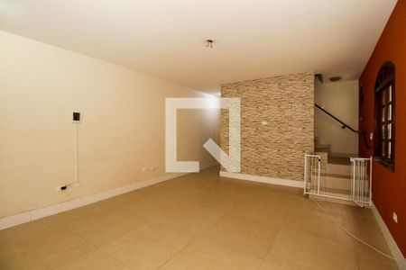 Sala de casa à venda com 4 quartos, 280m² em Alto de Pinheiros, São Paulo