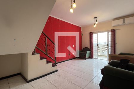 Sala de casa para alugar com 3 quartos, 215m² em Jardim Santa Maria, Guarulhos