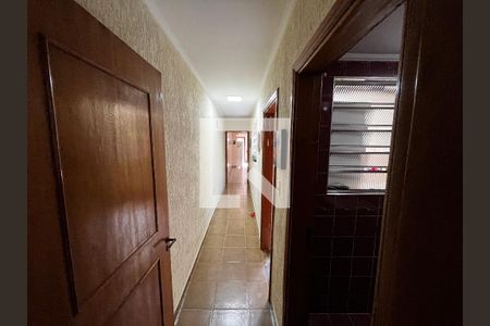Corredor de casa à venda com 4 quartos, 180m² em Carandiru, São Paulo