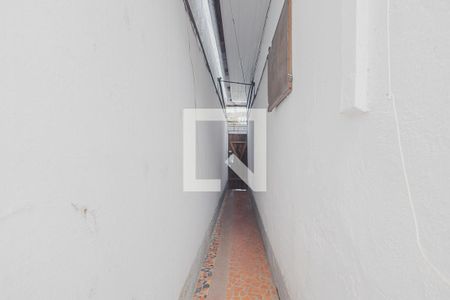 Entrada de casa para alugar com 1 quarto, 60m² em Pinheiros, São Paulo