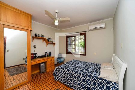 Suíte 1 de casa à venda com 3 quartos, 300m² em Três Figueiras, Porto Alegre