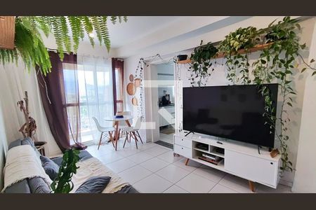 Sala de apartamento à venda com 2 quartos, 62m² em Curicica, Rio de Janeiro