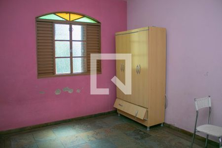 Quarto 1 de casa para alugar com 4 quartos, 400m² em Cachoeirinha, Belo Horizonte