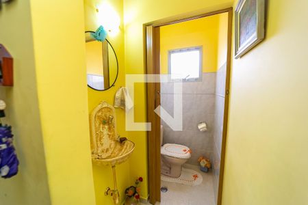 Lavabo de casa para alugar com 2 quartos, 240m² em Cangaiba, São Paulo