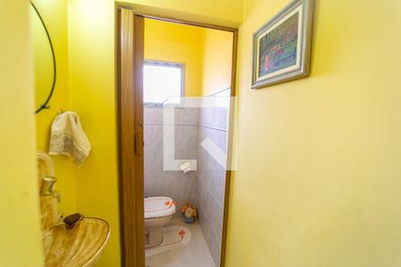 Lavabo de casa para alugar com 2 quartos, 240m² em Cangaiba, São Paulo