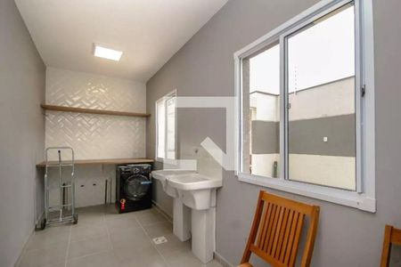 Lavanderia de kitnet/studio à venda com 1 quarto, 17m² em Vila Mangalot, São Paulo